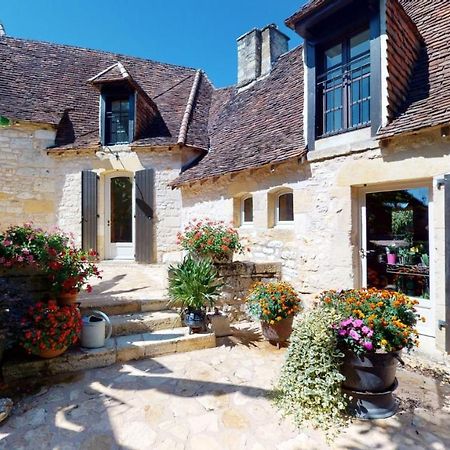 Demeure Du Vallon - Chambres D'Hotes De Charme Azerat Eksteriør bilde