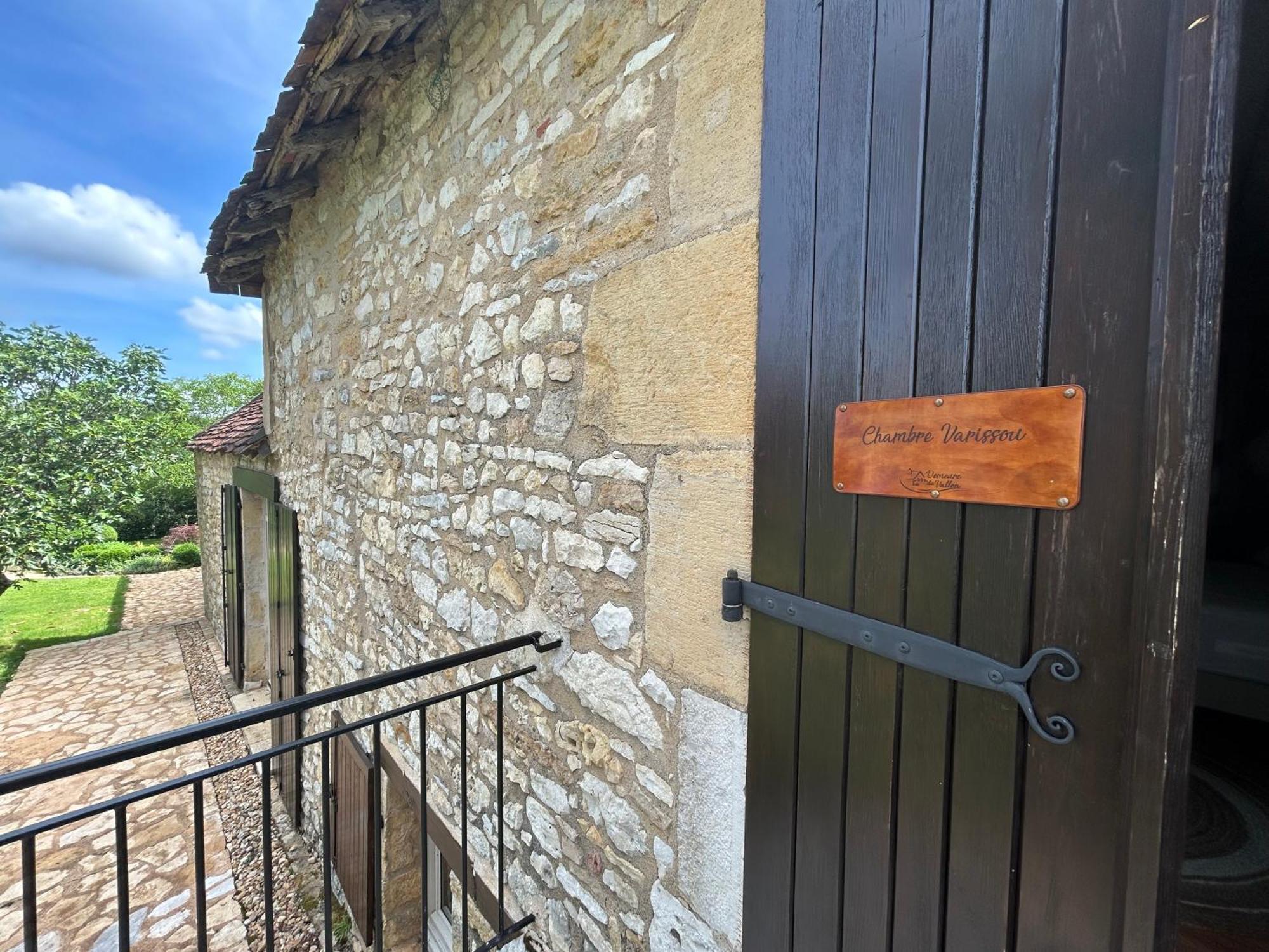 Demeure Du Vallon - Chambres D'Hotes De Charme Azerat Eksteriør bilde